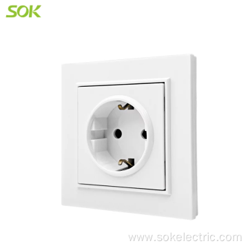 Schuko Wall Socket with Shutter with Hanger